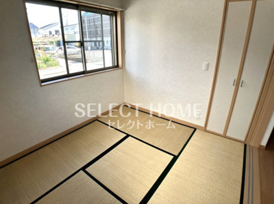  | ヴィレッジ四つ葉のクローバー