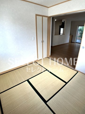  | ヴィレッジ四つ葉のクローバー