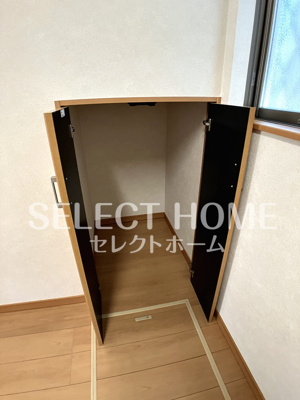  | ヴィレッジ四つ葉のクローバー