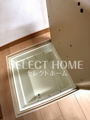  | ヴィレッジ四つ葉のクローバー