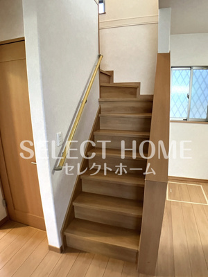  | ヴィレッジ四つ葉のクローバー