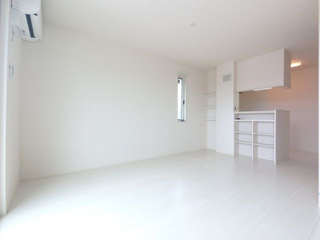 【居間・リビング】