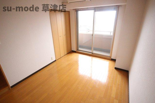 【洋室】 | ベルヴィオウミ