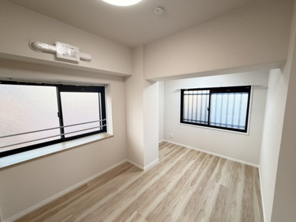 【洋室】シャトレ愛松一宮Ⅱ 