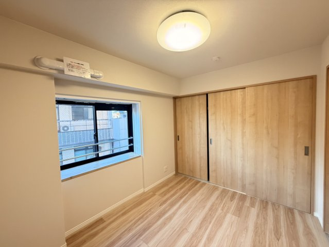 【洋室】シャトレ愛松一宮Ⅱ 