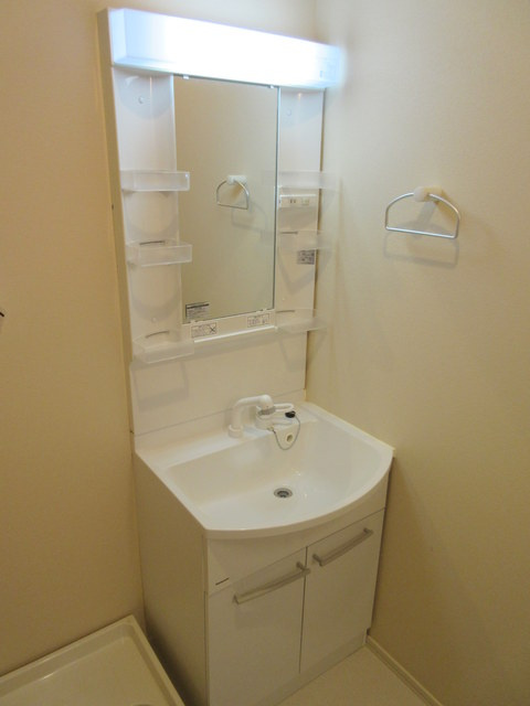 Ｓｕｎｎｙ ＨｅｉｍｓⅢの洗面所|忙しい朝に嬉しいシャンプードレッサー　同仕様