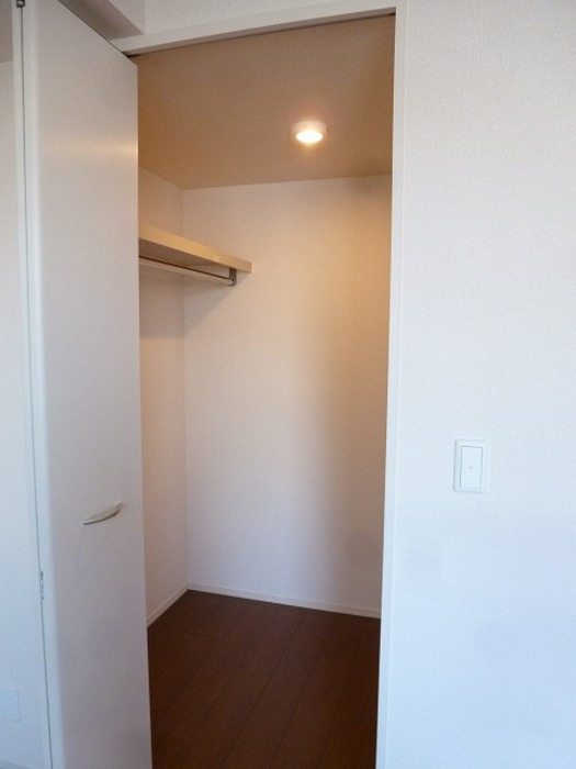 エレンシア　Ａの収納