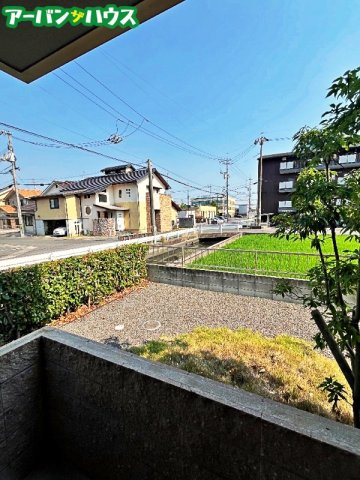 グリーンコート成和の駐車場
