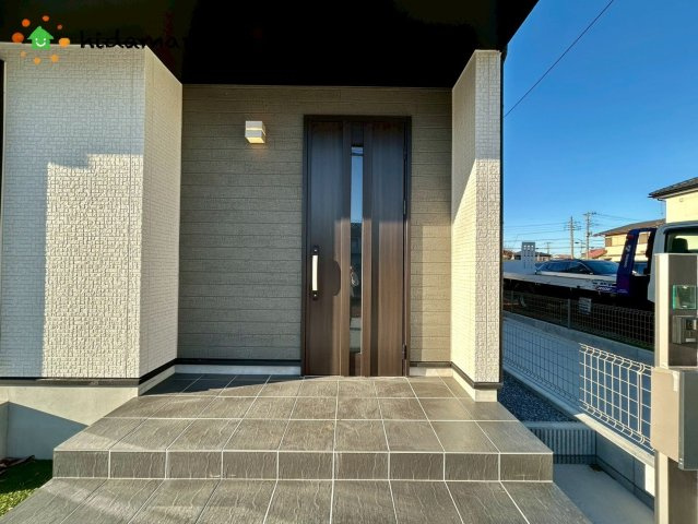 北区吉野町2丁目217番　新築戸建　ハートフルDの玄関