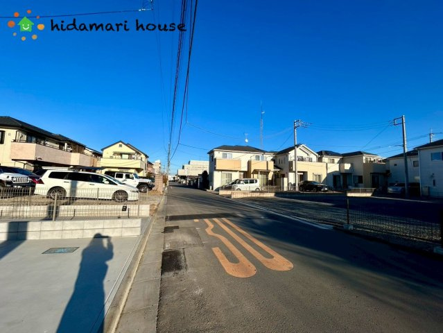 北区吉野町2丁目217番　新築戸建　ハートフルDの前面道路含む現地写真