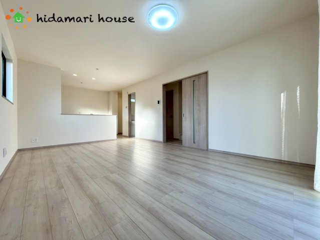 北区吉野町2丁目217番　新築戸建　ハートフルDの居間・リビング|LDK：17.7Ｊ