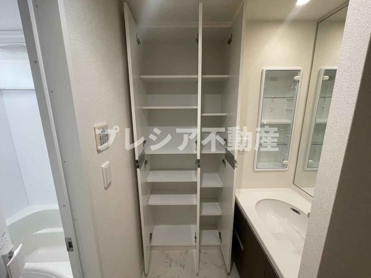 甲子園三番町ハイツの収納