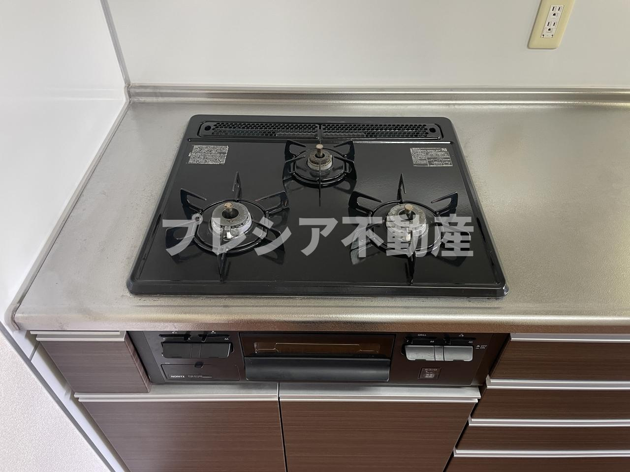 甲子園三番町ハイツのキッチン