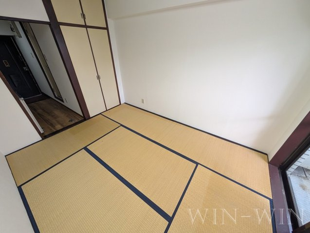 ハイシティ南松山の寝室