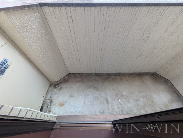 ハイシティ南松山のバルコニー