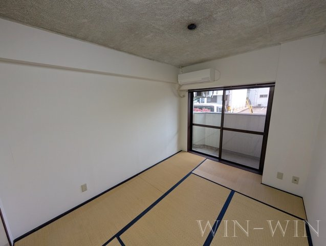 ハイシティ南松山の和室