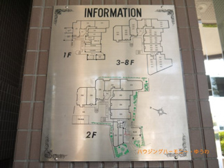 【その他共用部分】 | オートロック盤上部にマンション配置図が掲示されていますので、大型マンション内でも迷う事はありません。