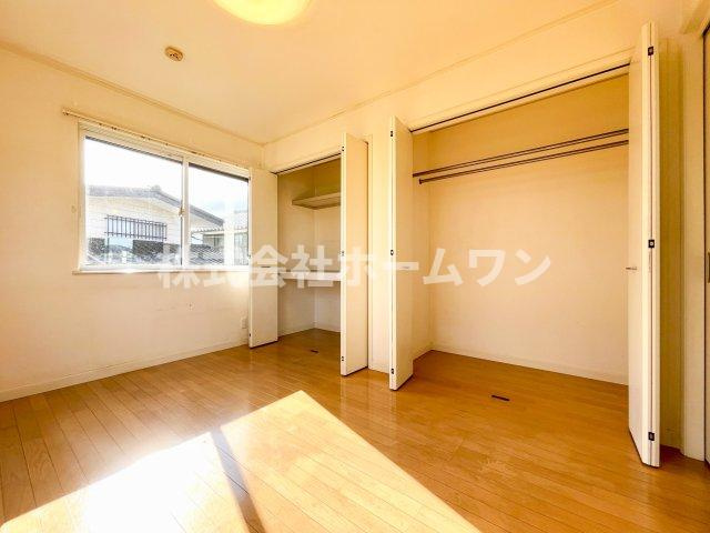 羽村市羽中2丁目　中古戸建の洋室|使い勝手のいい洋室です