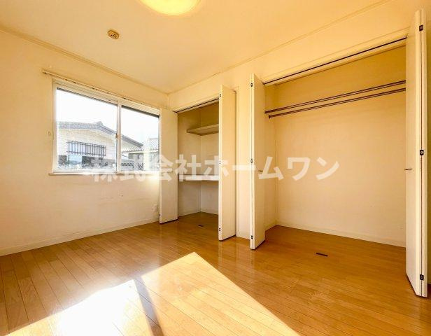 羽村市羽中2丁目　中古戸建の洋室|洋室です