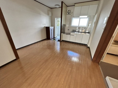 【居間・リビング】 | 一の鳥居ハイツ