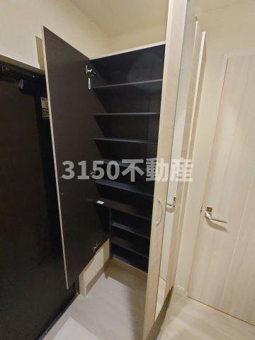 セレスティア岐南　Eastの玄関