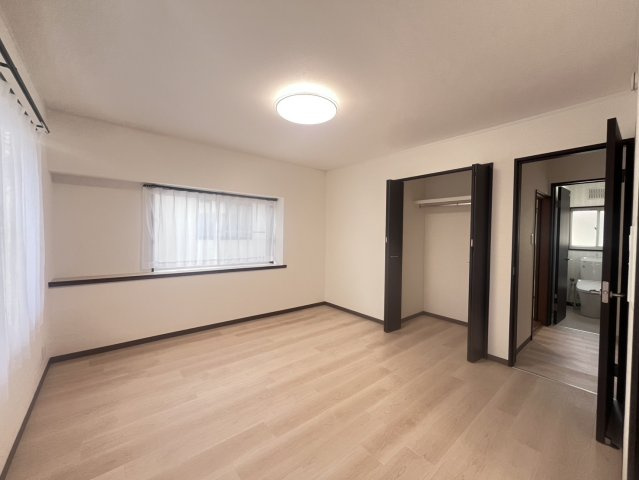 神戸市西区竜が岡5丁目　中古戸建の子供部屋|【ホームページに現地動画掲載中】●年中無休：当日予約可●2階洋室8帖になります。2名採光で明るいです