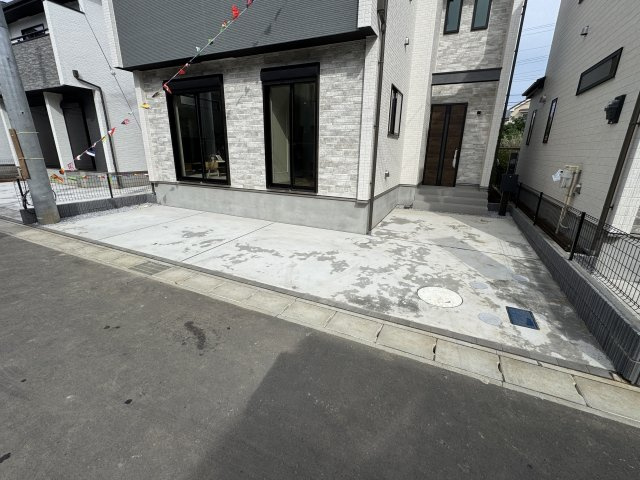 市川市宮久保４丁目新築戸建【宮久保小学校：9分】の駐車場|C号棟駐車スペース・2台駐車可
