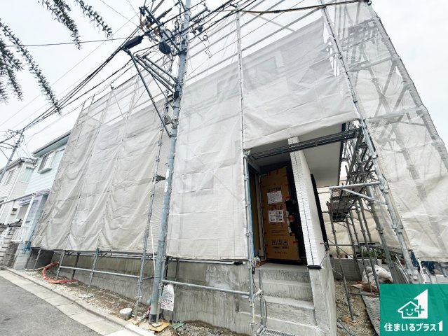 羽曳野市野々上　新築一戸建ての外観|現在建築中！落ち着いた街並みで新生活を始めることが出来そう！周辺の物件も併せてご紹介させて頂きます！