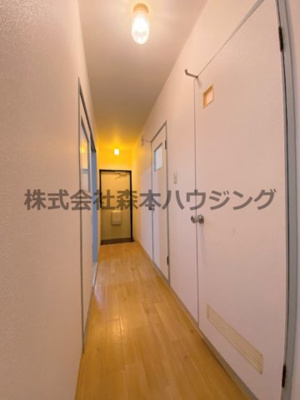 【内装】 | 　大塚ハイツ | ※同タイプ別室の写真となります。
　イメージとしてご覧ください。
　設備内容など相違がある場合あくまで現状優先となります。