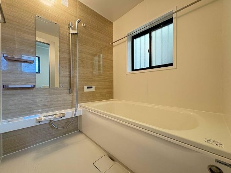 明石市田町2丁目の浴室|1日の疲れを癒してくれるバスルーム！