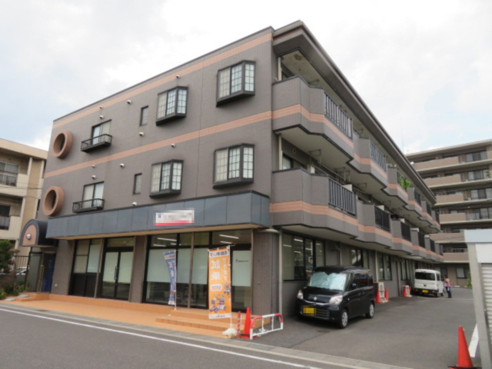 春日部市中央６丁目の一棟マンションの外観