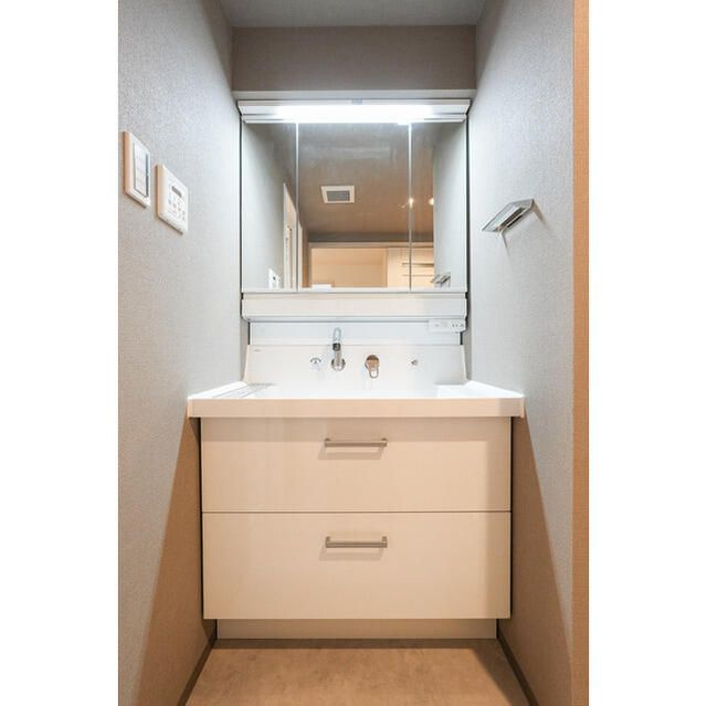 コンフォリア芝浦Ⅱの洗面所