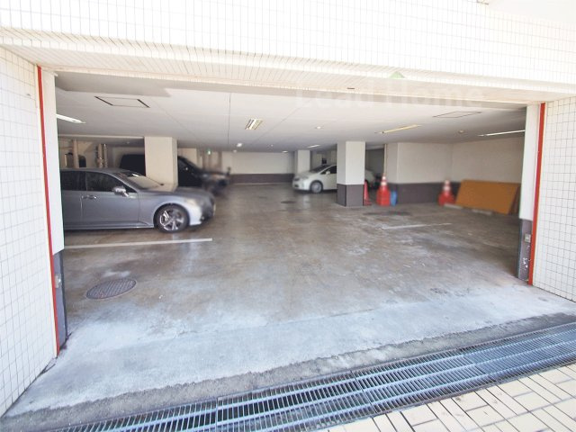 【駐車場】 | イースタンホームズ若林