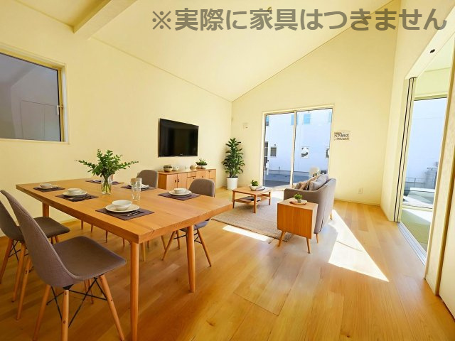 新築戸建・建売　大泉町寄木戸第16　Cradle Garden　全3棟の間取り|ホール、リビング、洗面脱衣室、ユーティリティ、キッチンと回遊できる間取りの平屋です♪