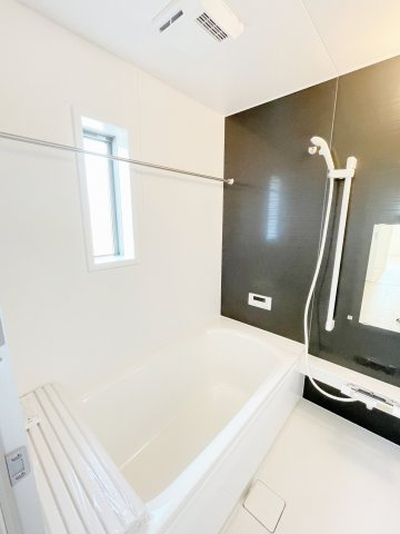 新築戸建・建売　佐野市高萩町第6　Cradle Garden　全4棟の浴室