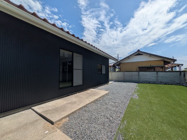 南ヶ丘戸建の庭