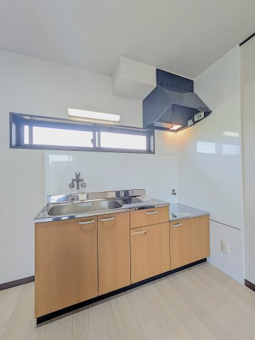 南ヶ丘戸建のキッチン