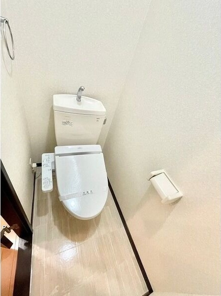 アンプルールクラージュエトッフのトイレ