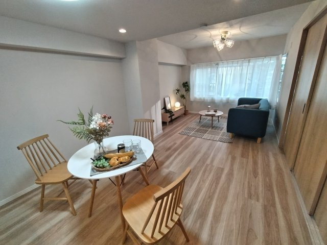 【居間・リビング】クレール川口 