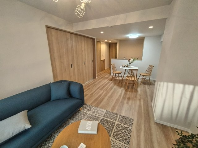 【居間・リビング】クレール川口 