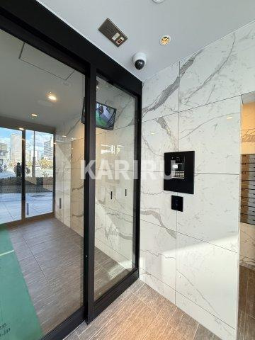 エスリード難波AGREAのエントランス