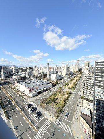 エスリード難波AGREAのエントランス