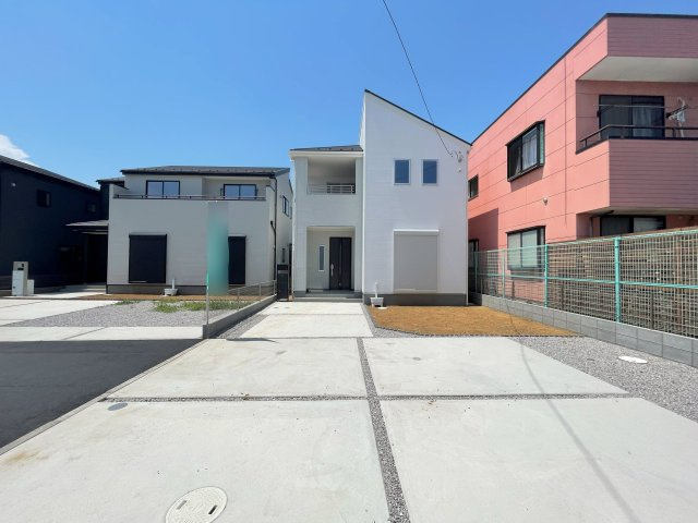 新築戸建・新築建売　行田長野3丁目　Livele Garden　全5棟の駐車場