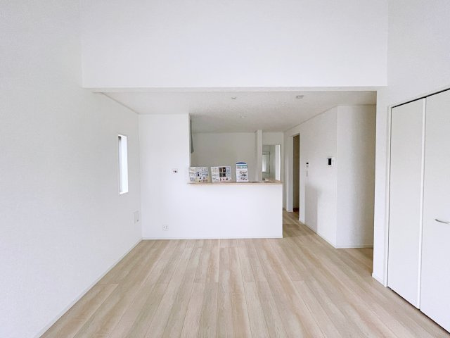 新築戸建・建売　美里町小茂田第2　東児玉小・美里中の区画図|カースペース3台(車種による)　※敷地内に電柱及び支線が入る場合がございます。