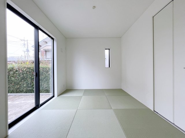 新築戸建・新築建売　神川町新里第4　Cradle Garden　全2棟の和室|用途に応じてアレンジのできる洋風も取り入れた和室！