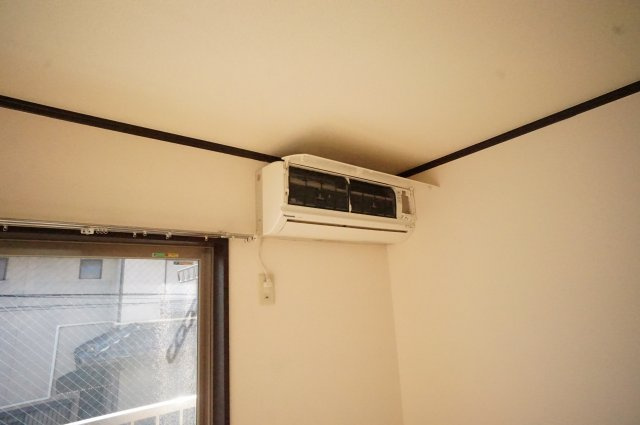 リアルジョイ薬円台六番館の設備|必需品ですねエアコン