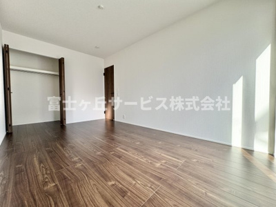 【子供部屋】 | 静岡市清水区三保 新築一戸建て 1号棟 | 子供部屋としても使える洋室です