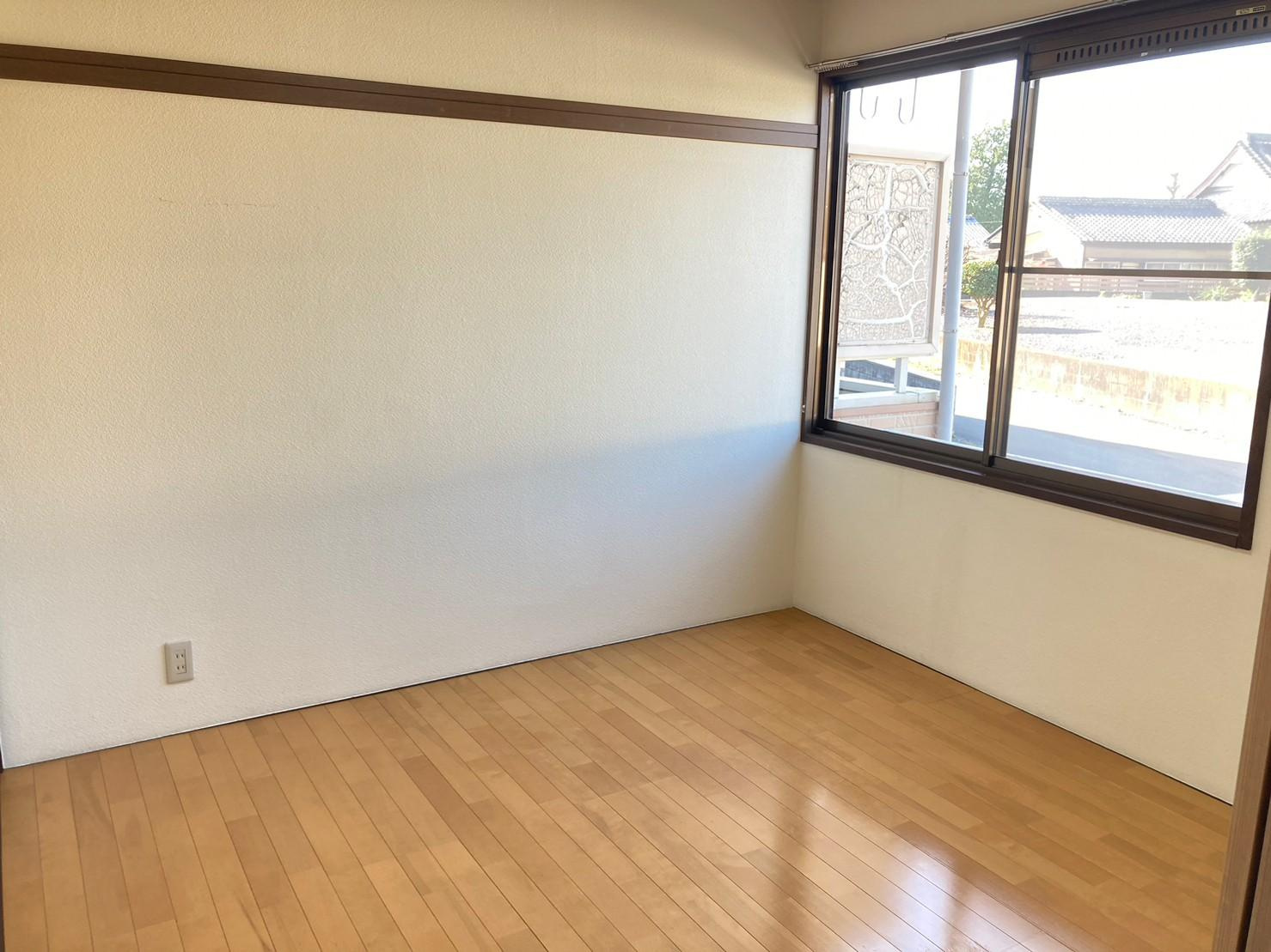 いずみハイツ石原Ⅱのその他|洋室に変更いたしました