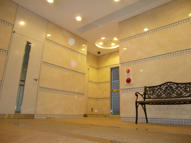 サンコーセントレアーバンのエントランス