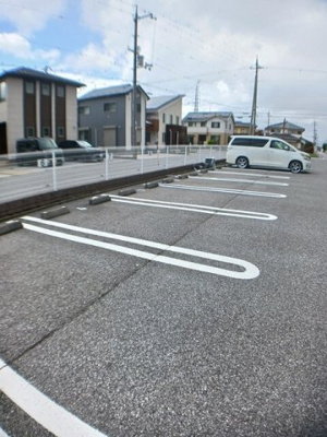 【駐車場】 | ヒコ・シンクラ